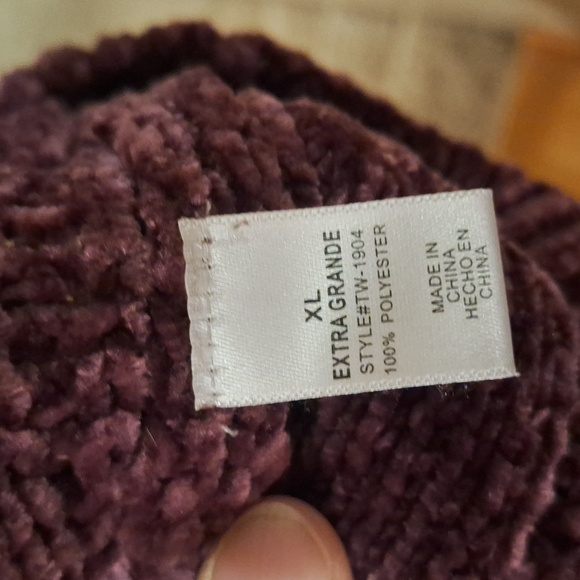 Plum purple chenille sweater size XL - Picture 11 of 11